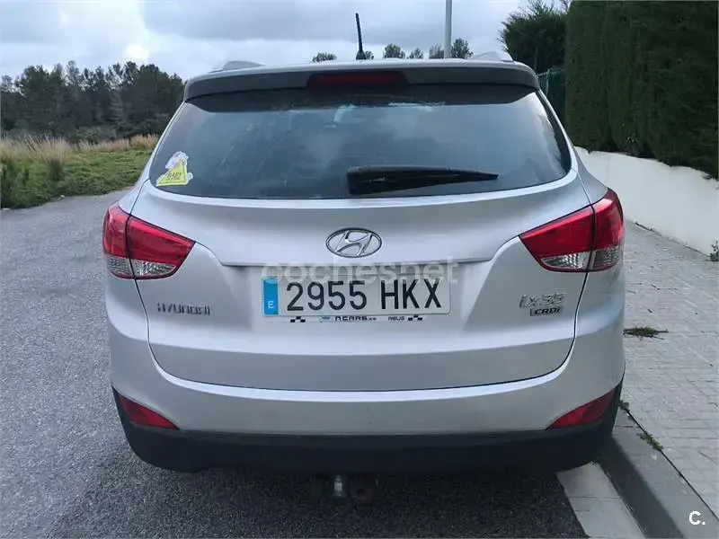 Usado Hyundai ix35 Comfort 116 CV (85 kW) 2012 Gris / plata SUV