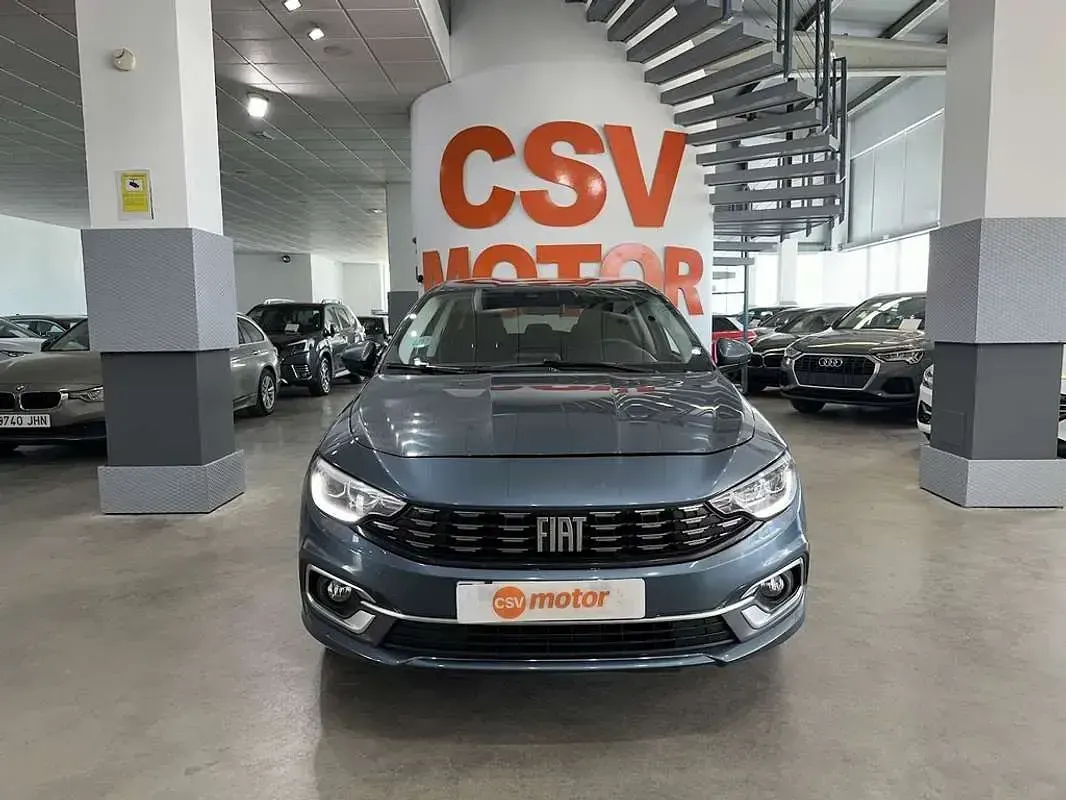 Usado Fiat Tipo Cross 100 CV (73 kW) 2022 Utilitario