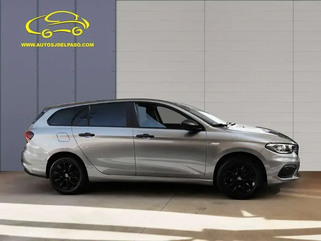 Occasion Fiat Tipo Street 95 PK (69 kW) 2019 Grijs Stationwagen