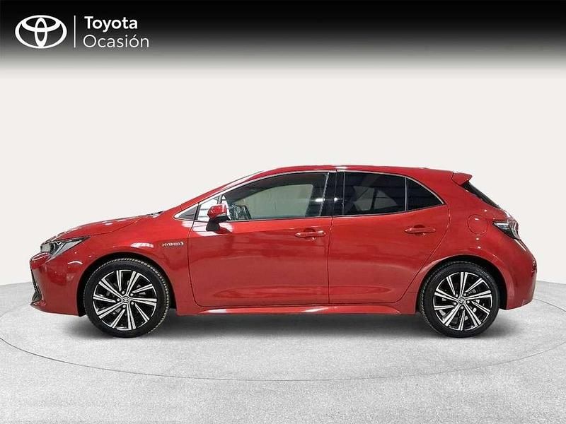 Usado Toyota Corolla Style 122 CV (89 kW) 2021 Rojo Berlina
