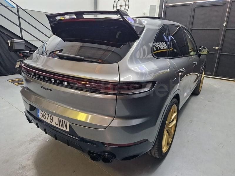 Usado Porsche Cayenne Platinum Edition 262 CV (192 kW) 2016 Gris / plata SUV