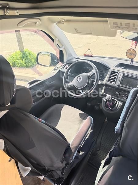 Usado VW Caravelle Comfortline 150 CV (110 kW) 2016 Negro Van