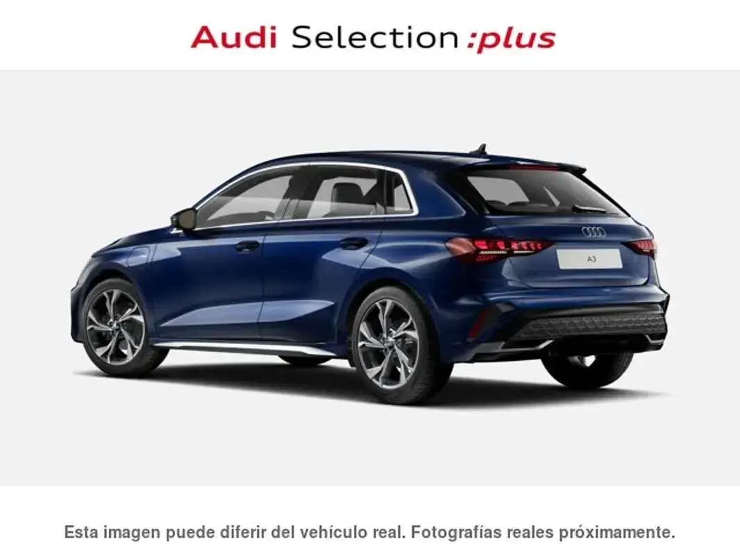 Usado Audi A3 Sportback e-tron S-Line 204 CV (150 kW) 2025 Azul Utilitario