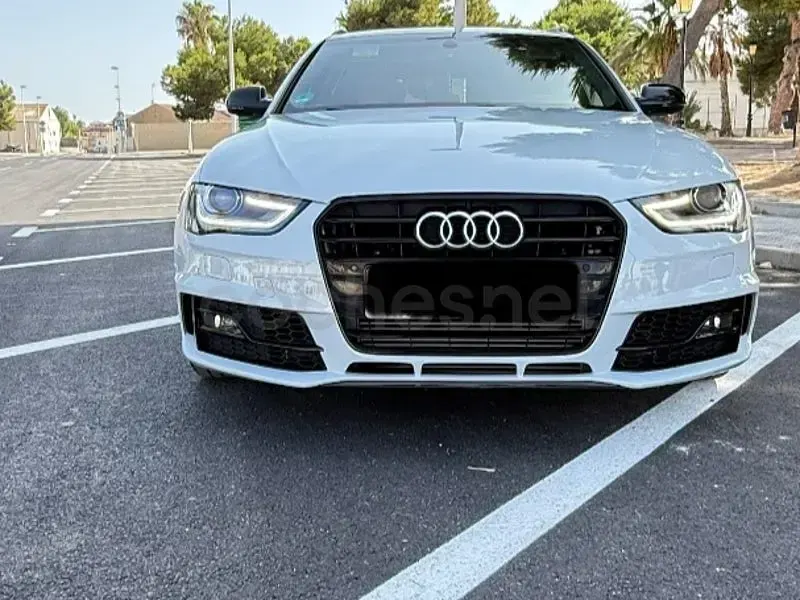 Usado Audi A4 S-Line 245 CV (180 kW) 2015 Blanco Familiar