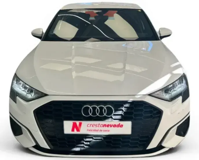 Usado Audi A3 Sportback e-tron Premium 110 CV (80 kW) 2023 Blanco Utilitario
