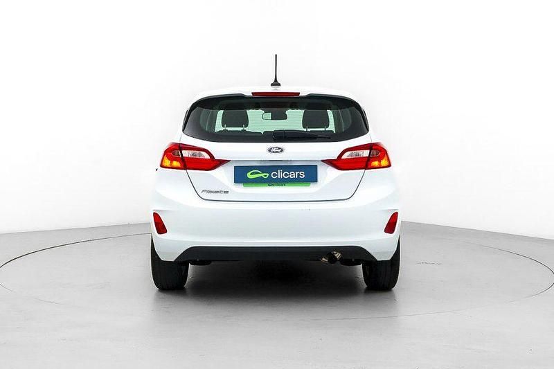 Usado Ford Fiesta Limited 75 CV (55 kW) 2021 Blanco Utilitario