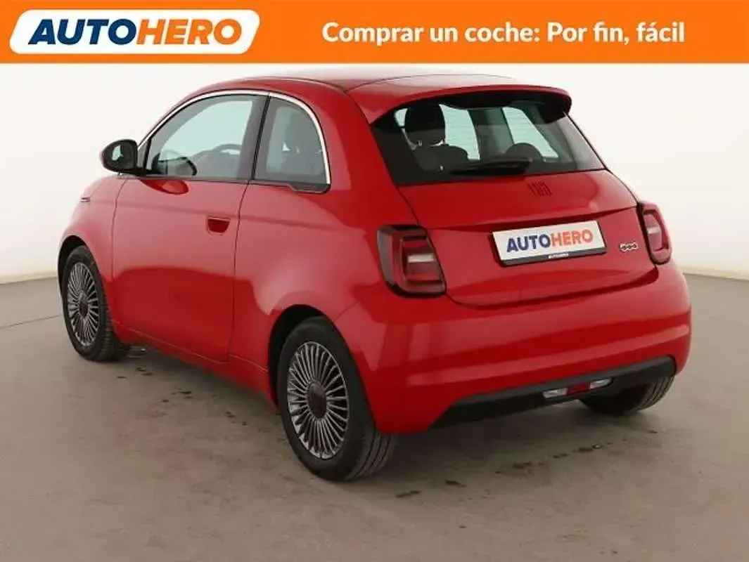 Usado Fiat 500e Red 86 kW (118 CV) 2022 Rojo Berlina