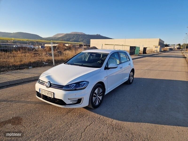 Blanco Usado 2019 VW e-Golf Utilitario | 18.900 € (Un poco caro) - Imagen 1/4