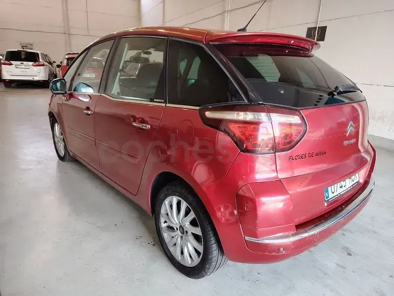 Usado Citroën C4 Picasso Seduction 112 CV (82 kW) 2011 Granate Monovolumen