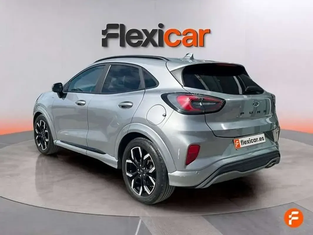 Usado Ford Puma ST-Line 125 CV (91 kW) 2023 Gris SUV