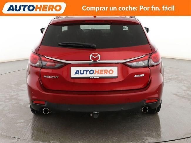 Usado Mazda 6 Luxury 175 CV (128 kW) 2016 Rojo