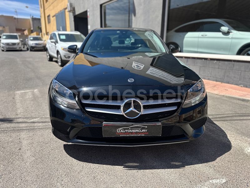 Usado Mercedes C200 160 CV (117 kW) 2021 Negro Berlina