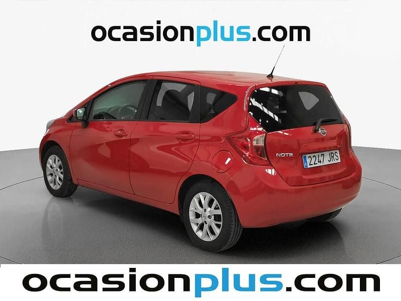 Usado Nissan Note Acenta 80 CV (58 kW) 2016 Rojo Utilitario