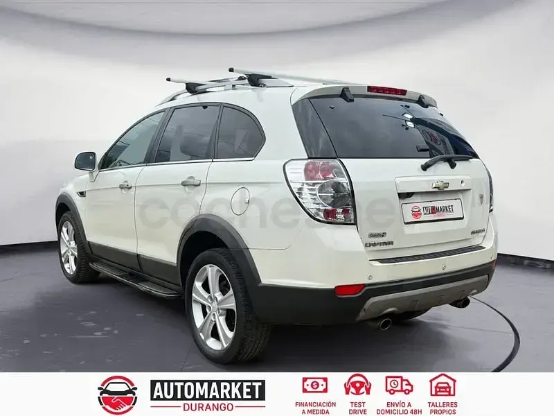 Usado Chevrolet Captiva LTZ 184 CV (135 kW) 2012 Blanco SUV