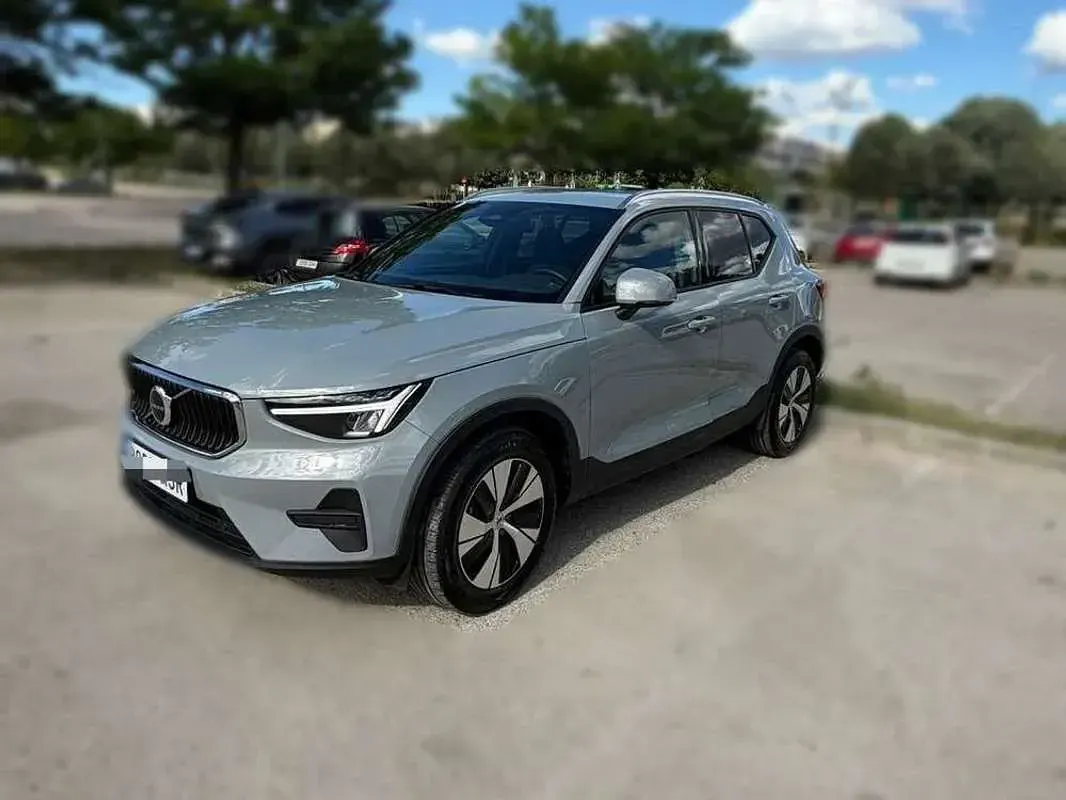 Usado Volvo XC40 Core 163 CV (119 kW) 2024 Gris SUV