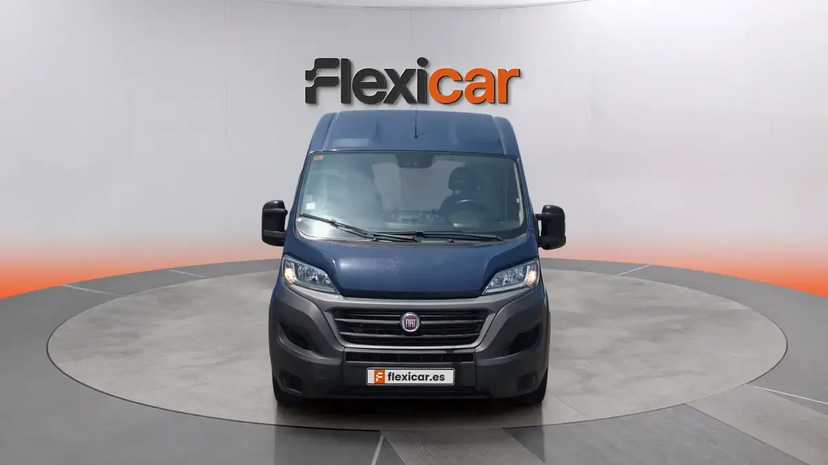 Usado Fiat Ducato 136 CV (100 kW) 2020 Gris Van
