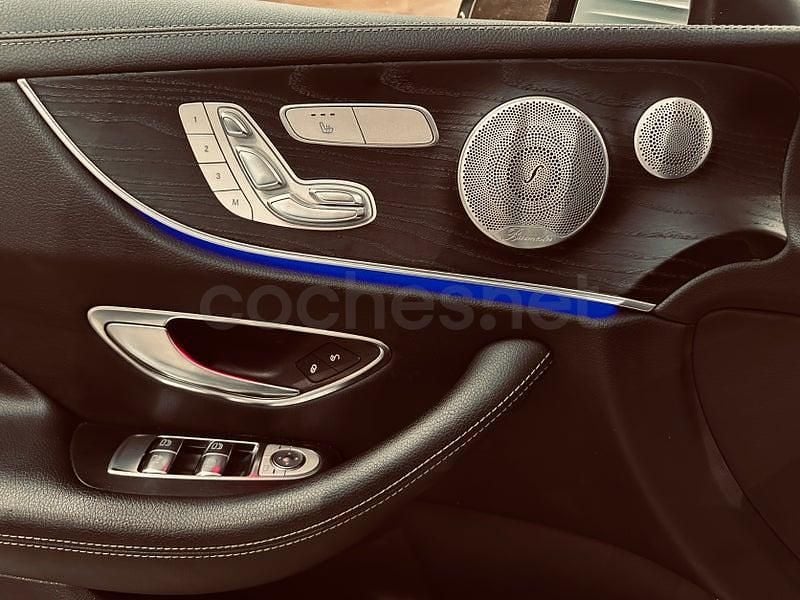 Usado Mercedes E220 194 CV (142 kW) 2019 Gris / plata Coupe