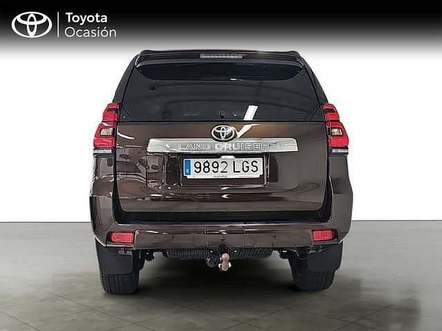 Usado Toyota Land Cruiser Limited 177 CV (130 kW) 2020 Marrón SUV