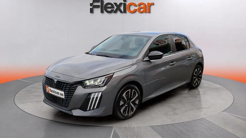 Usado Peugeot 208 Active 102 CV (75 kW) 2024 Gris Utilitario