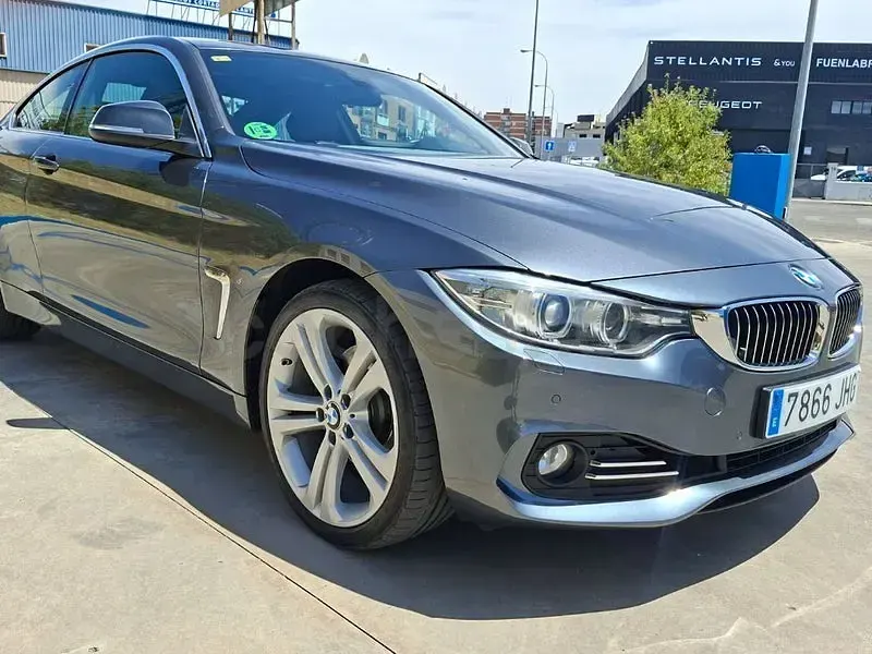 Usado BMW 428 Luxury Line 245 CV (180 kW) 2015 Gris / plata Coupe
