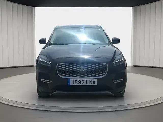 Usado Jaguar E-Pace 163 CV (119 kW) 2021 Negro SUV