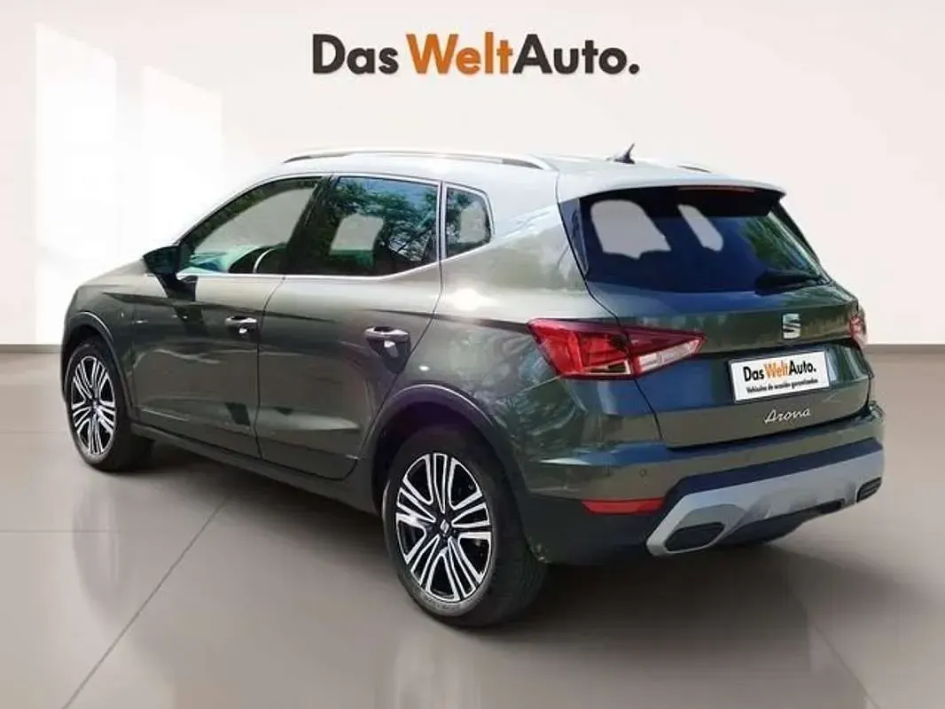 Usado Seat Arona Xperience 116 CV (85 kW) 2025 Gris SUV