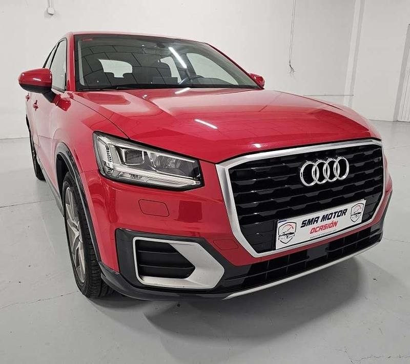 Usado Audi Q2 Design 116 CV (85 kW) 2017 Rojo SUV