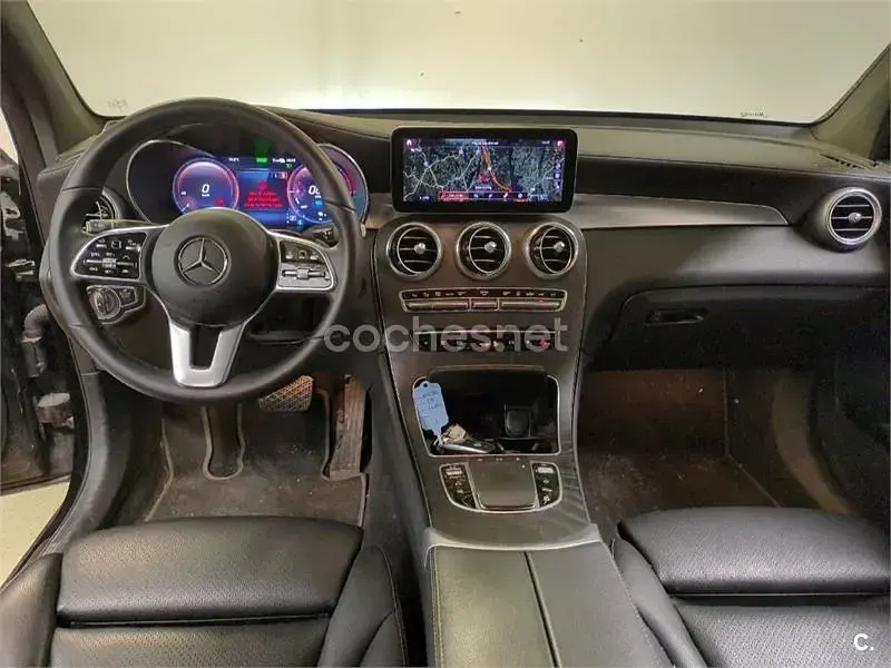 Usado Mercedes GLC300e 320 CV (235 kW) 2022 Negro SUV