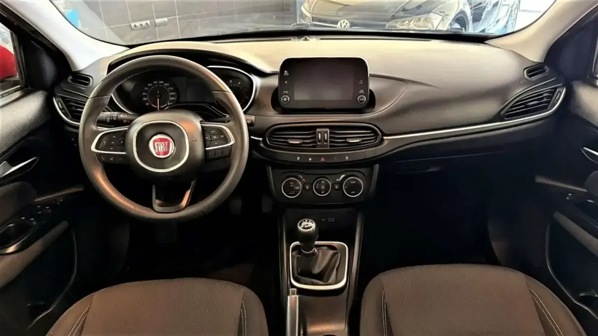 Usado Fiat Tipo Mirror 95 CV (69 kW) 2020 Rojo Utilitario