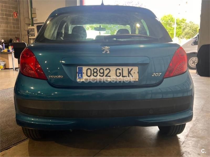 Azul Usado 2009 Peugeot 207 Berlina | 2800 € (Super precio) - Imagen 1/4