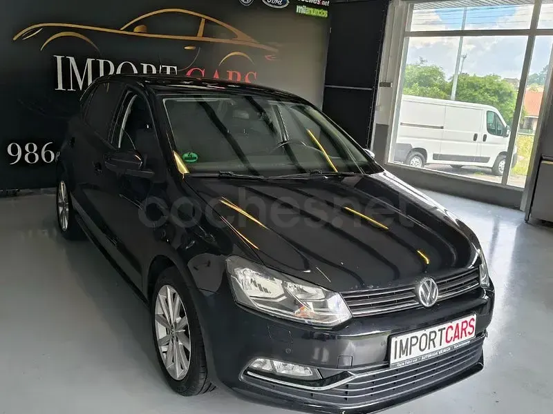 Usado VW Polo Sportline 105 CV (77 kW) 2017 Negro Berlina