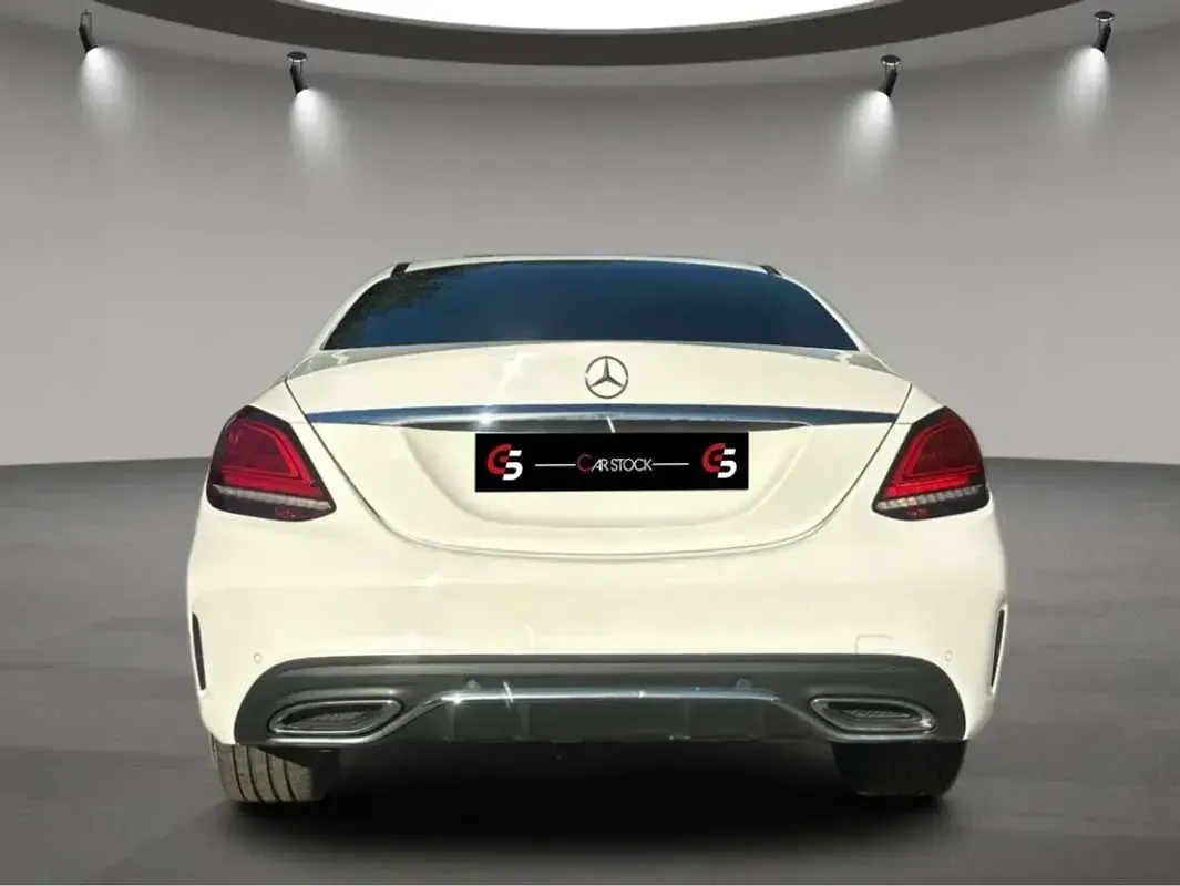 Usado Mercedes C200 160 CV (117 kW) 2019 Blanco Berlina