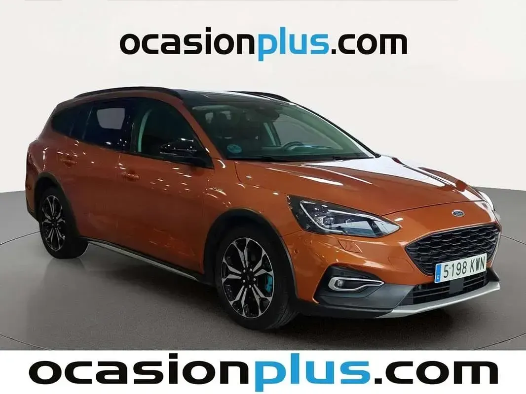 Usado Ford Focus Active 125 CV (91 kW) 2019 Naranja Familiar