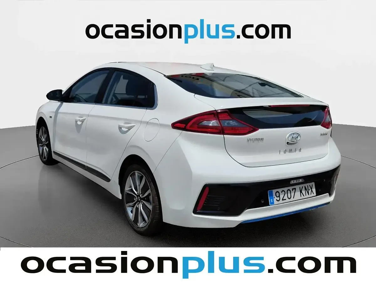 Usado Hyundai Ioniq 141 CV (103 kW) 2018 Blanco Utilitario
