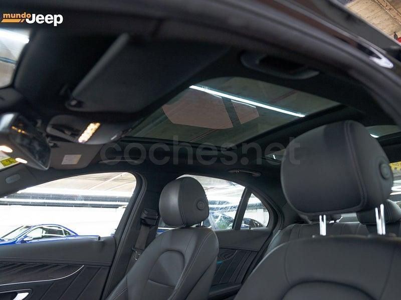 Usado Mercedes C220 194 CV (142 kW) 2018 Negro Berlina