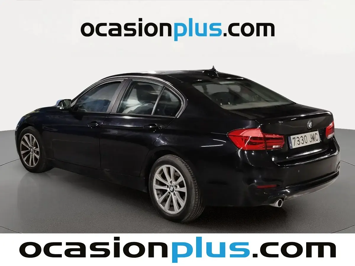 Usado BMW 318 150 CV (110 kW) 2016 Negro Berlina