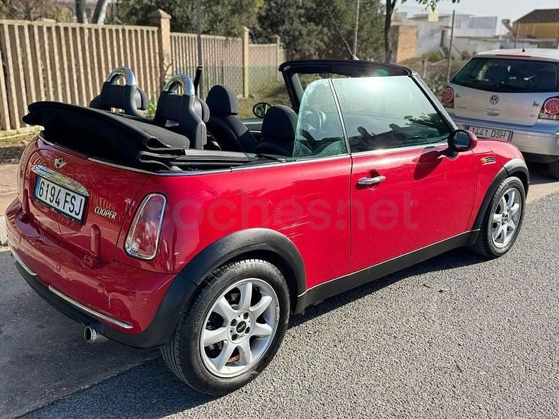 Usado Mini Cooper Cabriolet 116 CV (85 kW) 2007 Rojo Descapotable