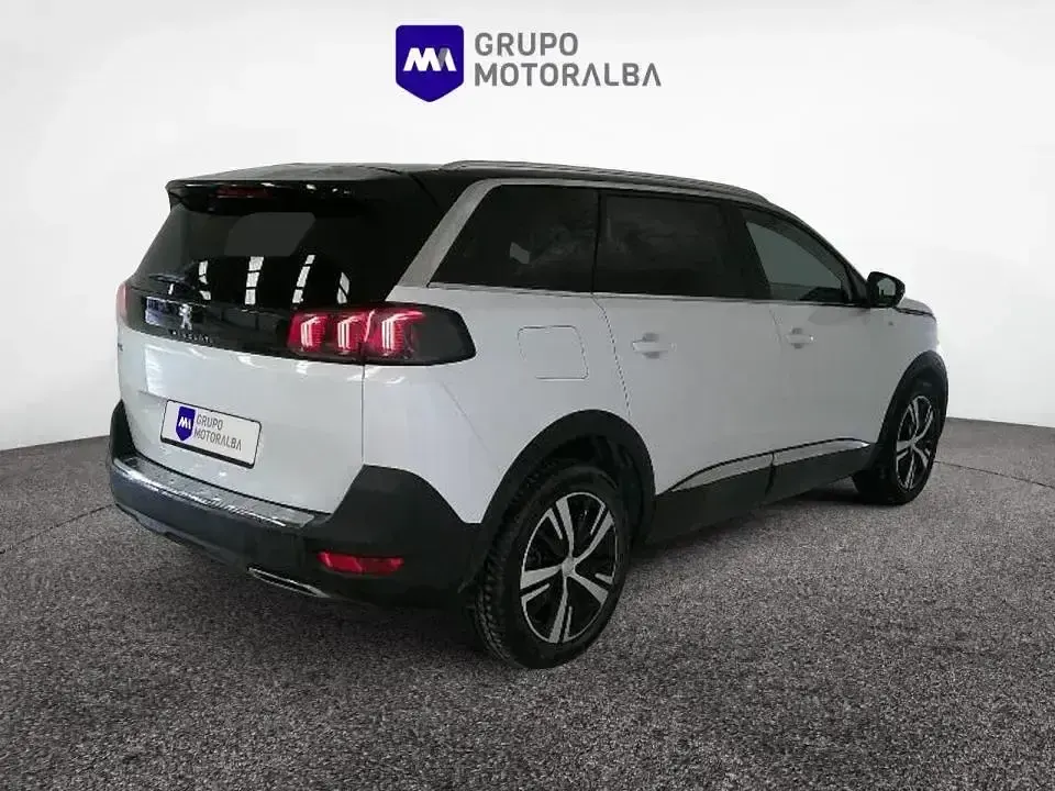 Usado Peugeot 5008 GT 130 CV (95 kW) 2021 Blanco SUV