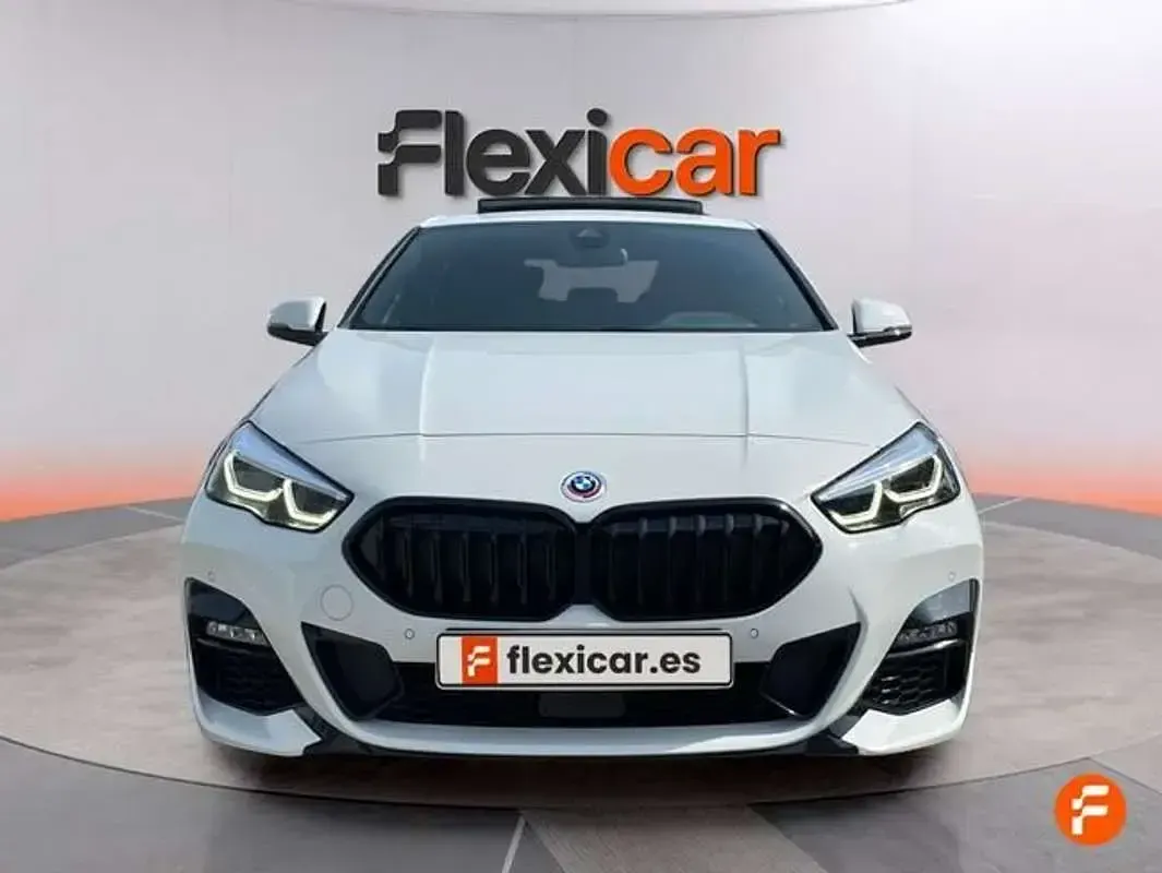 Usado BMW 1M Sport Line 190 HP (139 kW) 2022 Branco Coupé