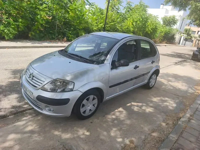 Usado Citroën C3 Exclusive 92 CV (67 kW) 2004 Gris / plata Berlina