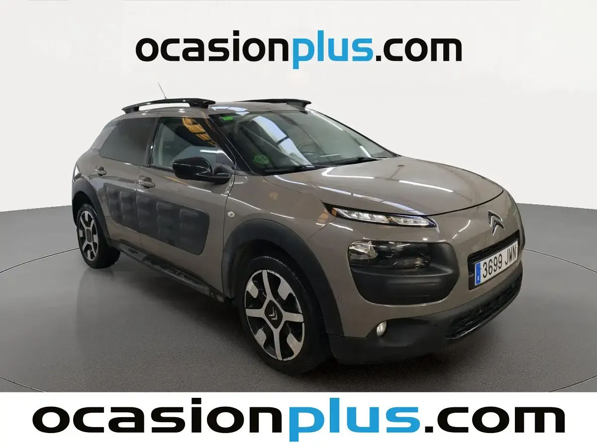 Usado Citroën C4 Cactus Shine 100 CV (73 kW) 2017 Marrón Utilitario