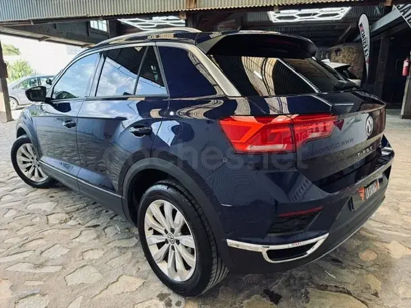 Usado VW T-Roc Advance 115 CV (84 kW) 2019 Azul SUV