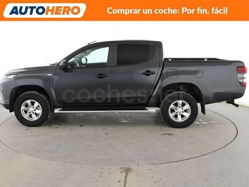 Usado Mitsubishi L200 150 CV (110 kW) 2021 Gris Pickup/Camioneta