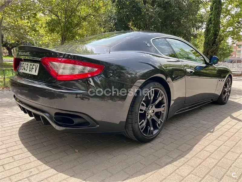Usado Maserati Granturismo 440 CV (323 kW) 2008 Negro Coupe