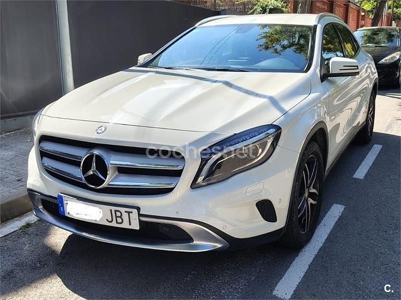 Blanco Usado 2014 Mercedes GLA220 Urban SUV | 16.900 € (Buen precio) - Imagen 1/4