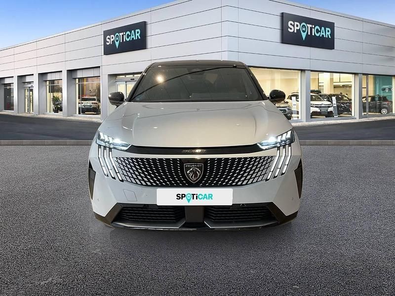 Usado Peugeot e-3008 GT 157 kW (214 CV) 2024 Blanco SUV