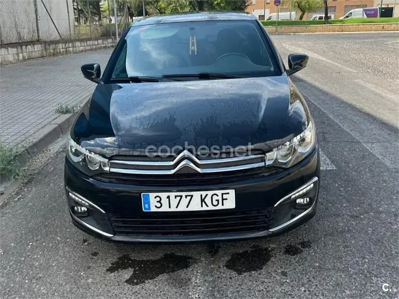 Usado Citroën C-Elysee I Shine 100 CV (73 kW) 2017 Negro Berlina
