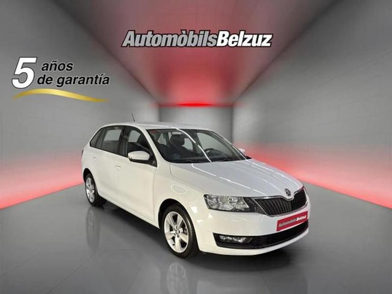 Usado Skoda Rapid Active 95 CV (69 kW) 2019 Blanco Utilitario