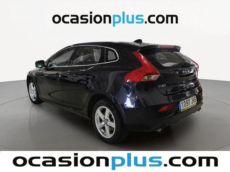 Usado Volvo V40 Momentum 150 CV (110 kW) 2015 Negro Utilitario