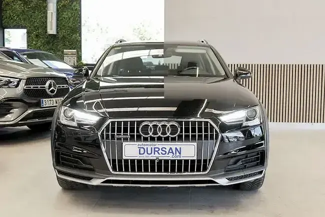 Usado Audi A4 Premium 150 CV (110 kW) 2017 Negro Familiar